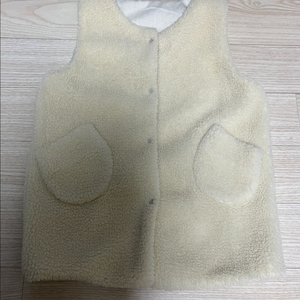 아프리콧 스튜디오 플리스 베스트 (M)