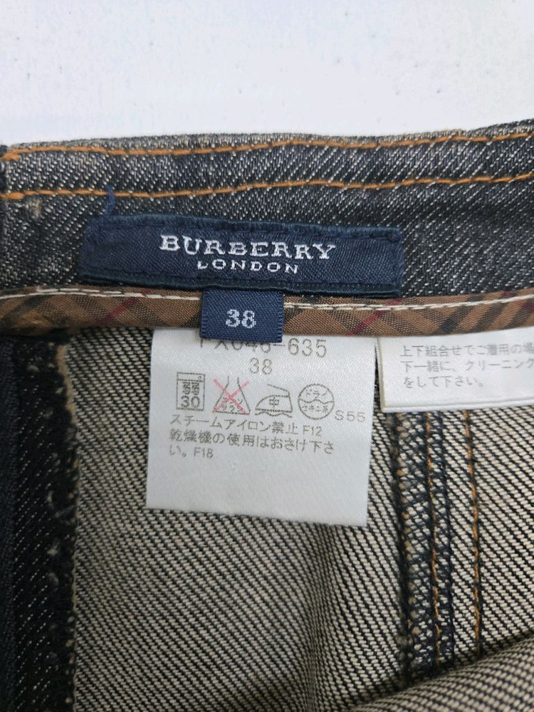 버버리 블랙 데님 플리츠 스커트--2