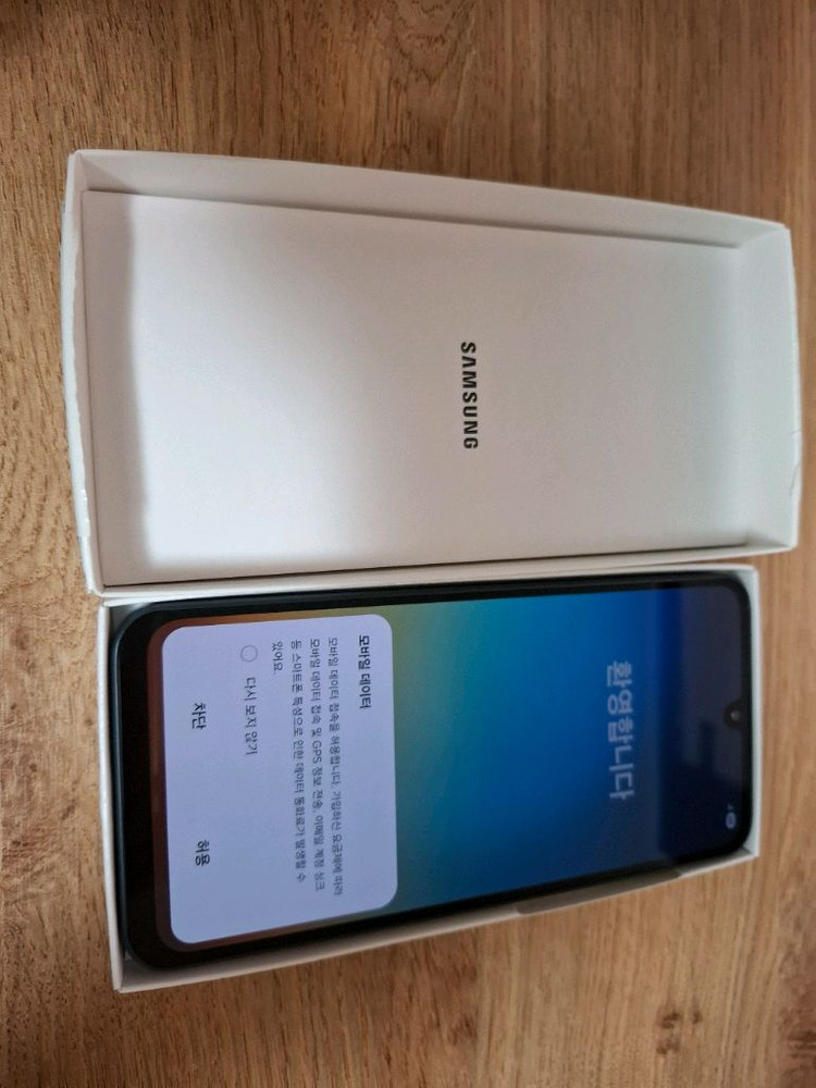 삼성 갤럭시 A16 풀박스 이미지