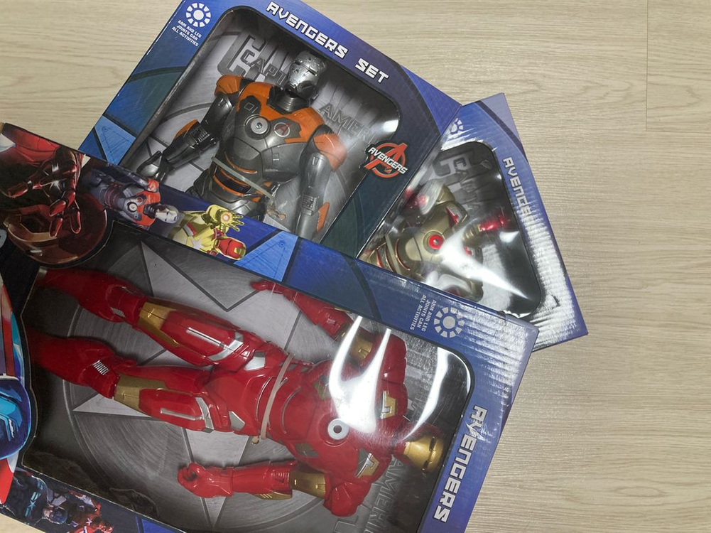 CGV 마블 어벤져스 시빌워 아이언맨 액션 피규어 세트 (미개봉)--0