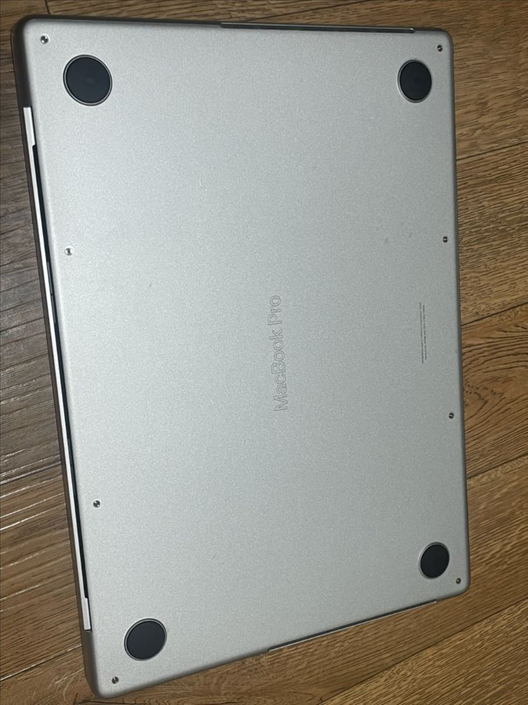 맥북프로 M3 14인치 8 / 512 이미지