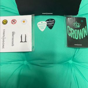 제시)지디 콘서트 굿즈(스티커,방석,포카,안경) 이미지