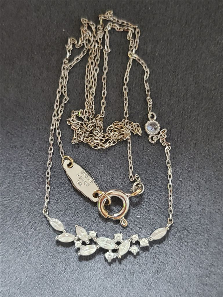 스톤헨지 14k 화이트골드 나뭇잎 목걸이--0