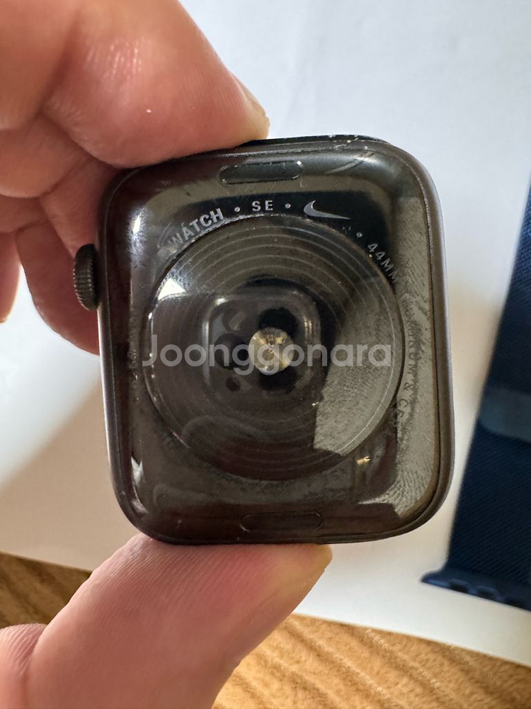 애플워치 SE 나이키버전 44mm 스페이스 그레이--6