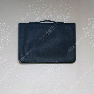 질스튜어트뉴욕 소가죽 클러치백