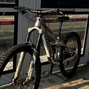 트랜지션 패트롤 풀샥 싸게 급처 합니다