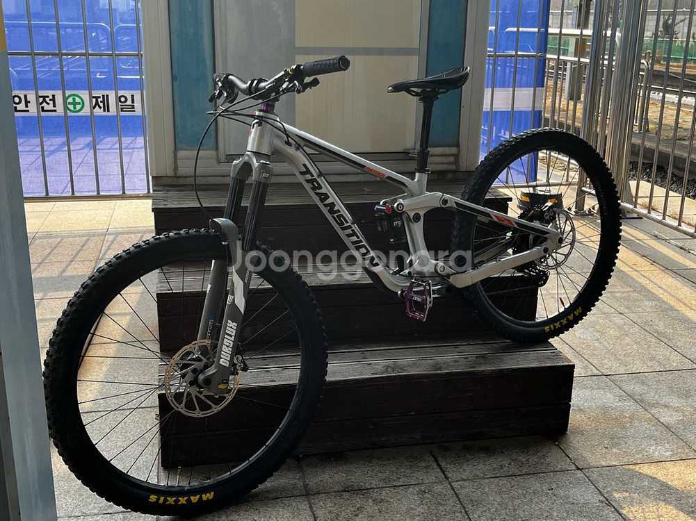 트랜지션 패트롤 풀샥 싸게 급처 합니다--1