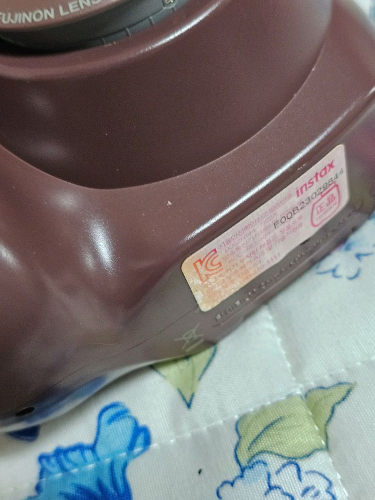 후지필름 즉석카메라 인스탁스 폴라로이드 미니7s 초코 이미지