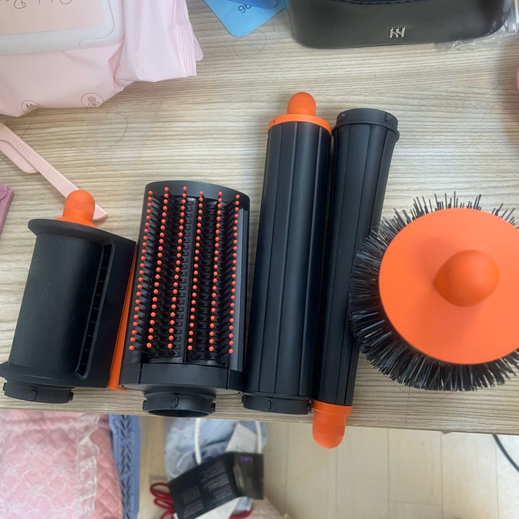 다이슨 에어랩 id 멀티 스타일러 앤 드라이--1