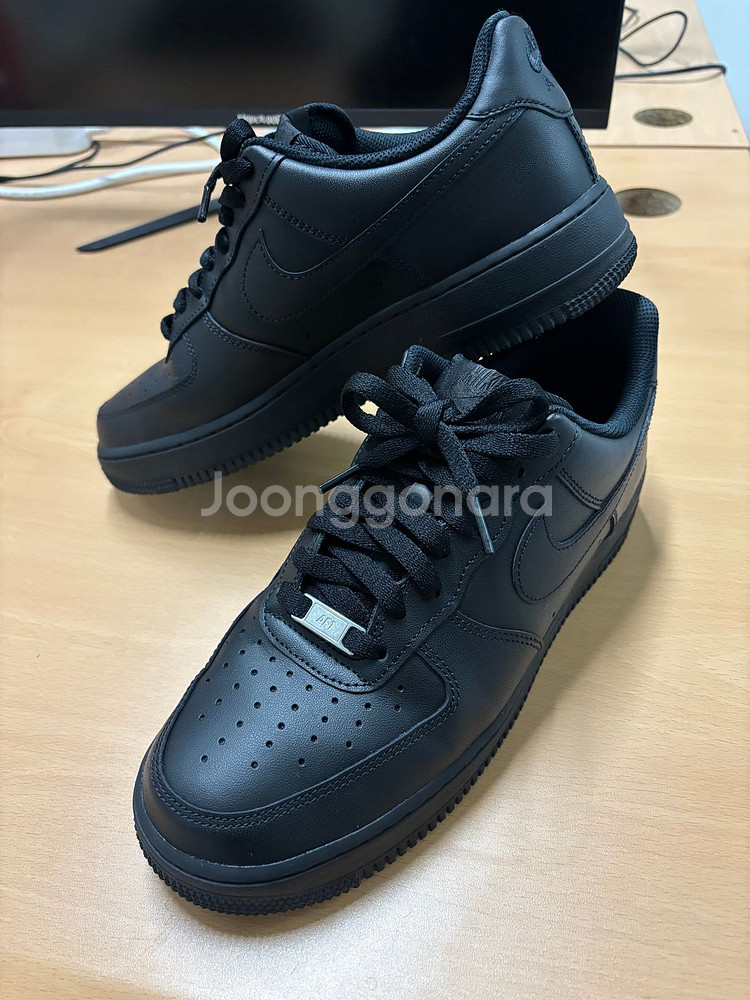 (거의신품/박스O) 나이키 에어포스1 275--1