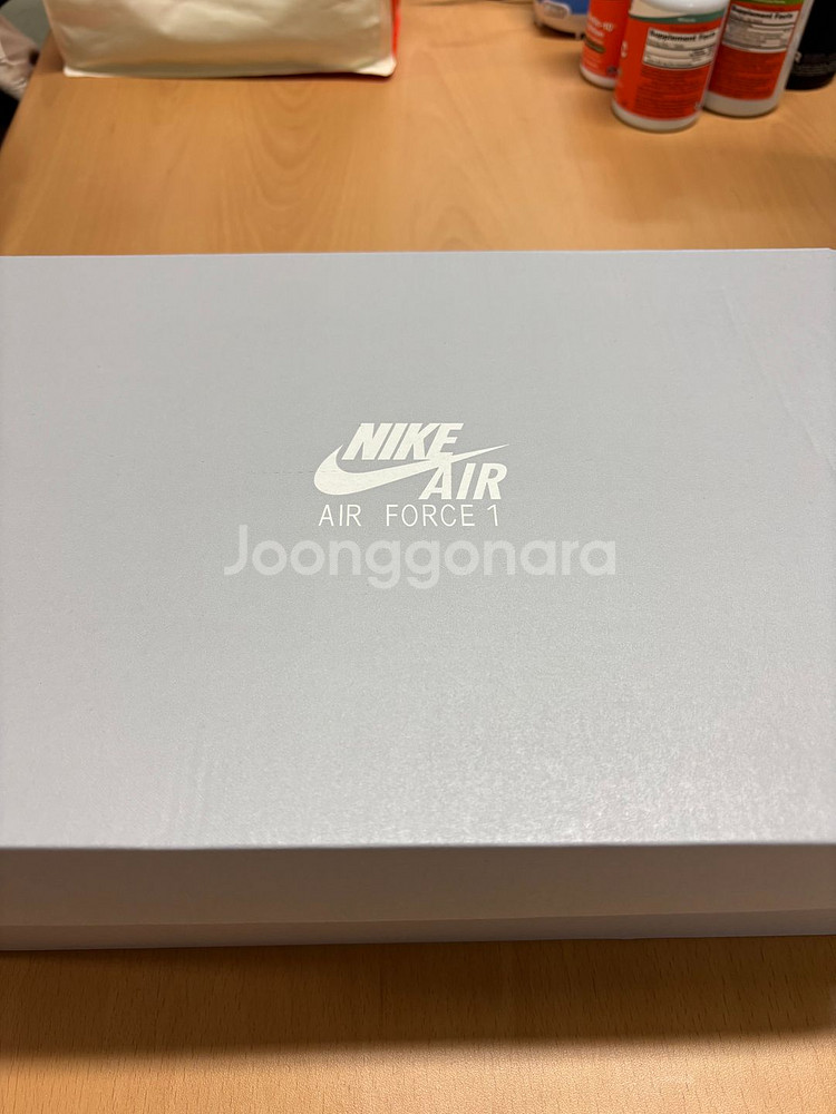 (거의신품/박스O) 나이키 에어포스1 275--7