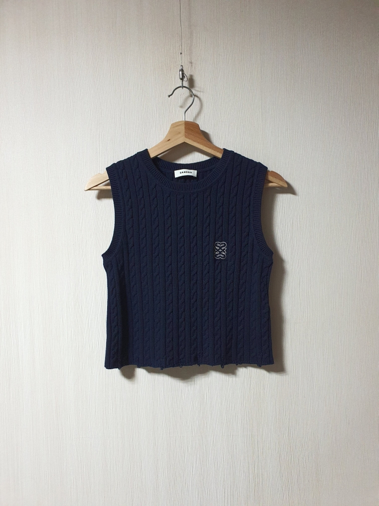 산드로 sandro 네이비 디스트로이드 크롭 케이블 니트 베스트 1 사이즈--2