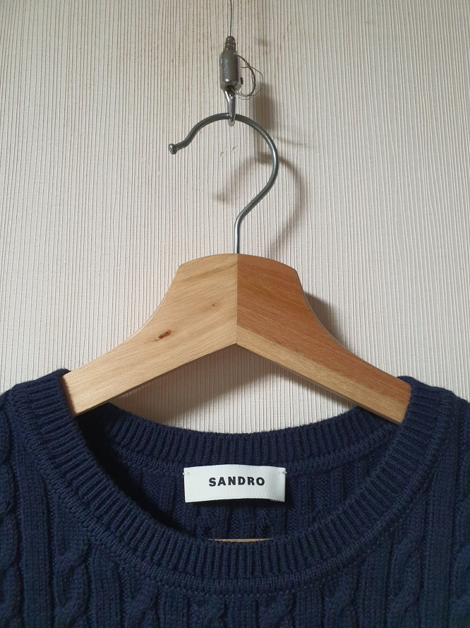 산드로 sandro 네이비 디스트로이드 크롭 케이블 니트 베스트 1 사이즈--4