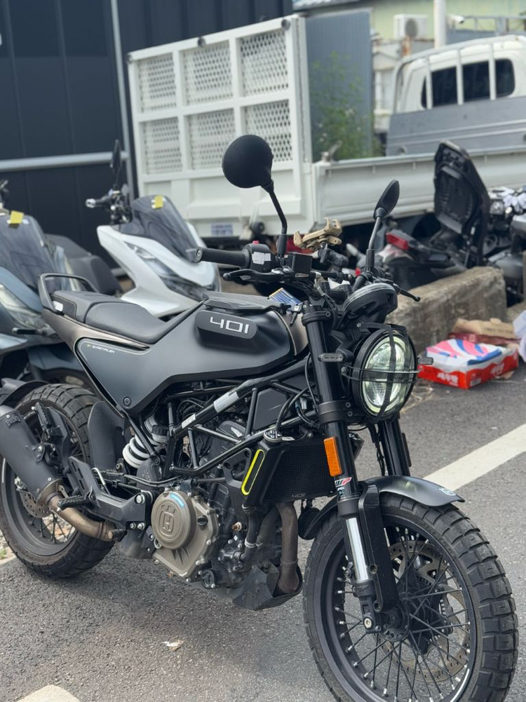 허스크바나 스바르트필렌401 이미지