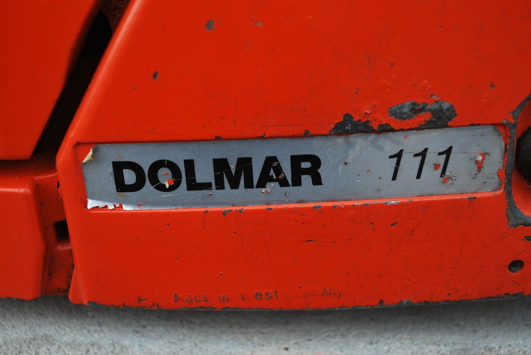 돌마 111 엔진톱 급매합니다--2