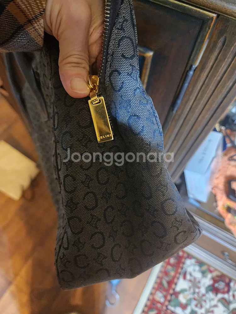 셀린느 핸드백 정품--9