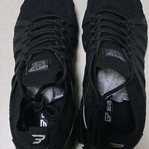 밸롭 티바트3.0 운동화 275mm 280mm 새제품 미착용