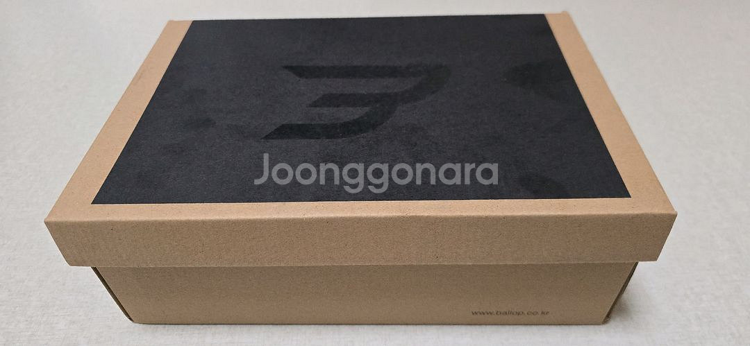 밸롭 티바트3.0 운동화 275mm 280mm 새제품 미착용--4