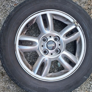 미니쿠퍼 15인치 순정 알로이휠 타이어 세트 이미지