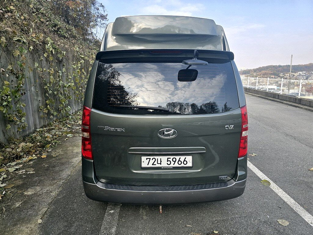 12년 스타렉스3인승하이루프캠핑카(7만km,할부가능)--2