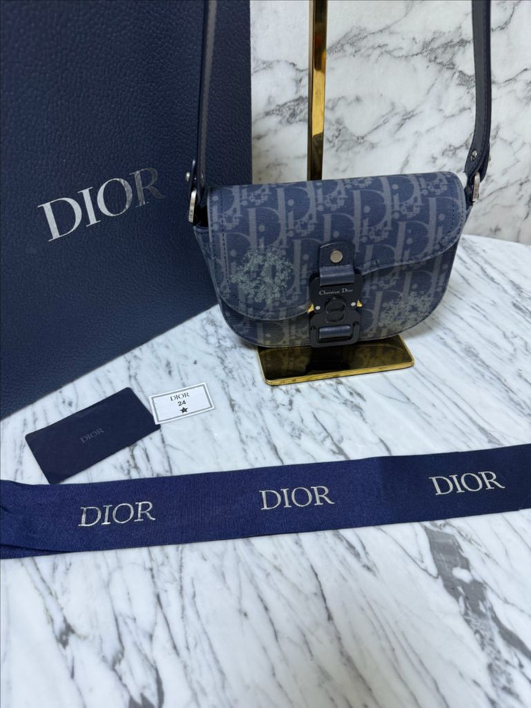 디올x데님 티어스 오블리크 새들 미니 플랩 크로스백 메신저백--7