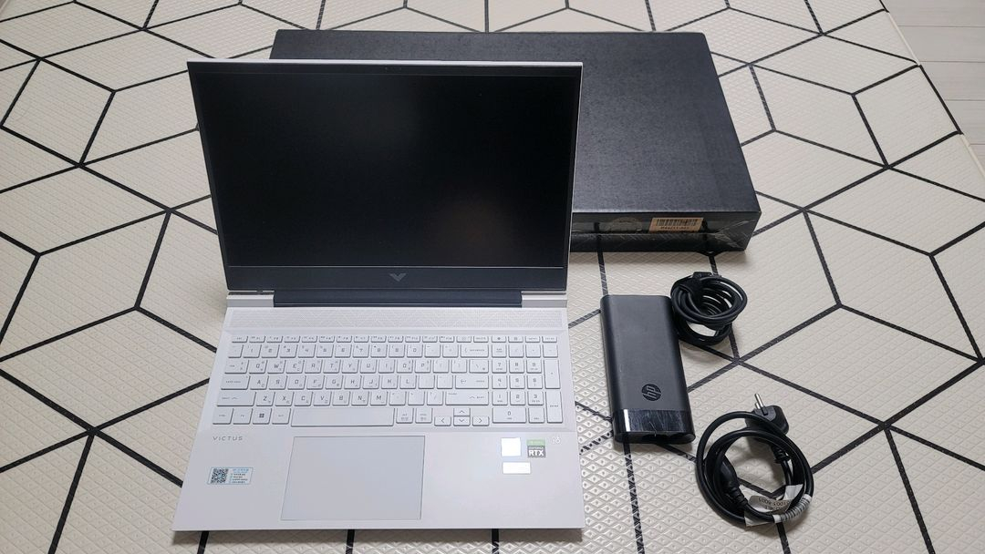 [HP] 노트북 VICTUS 16 인텔i7-11800H/ 16GB/ RTX3050Ti--1