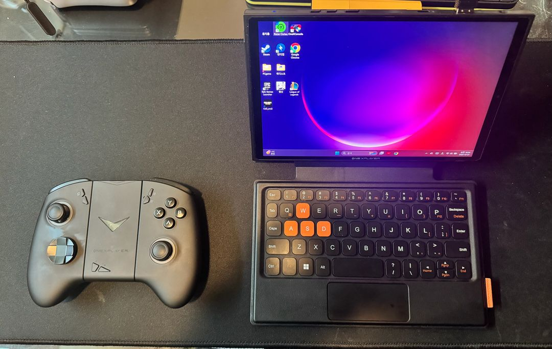 OneXPlayer x1 mini 8840 원엑스플레이어--1