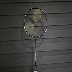 라이더 토르100 팝니다. 배드민턴 라켓