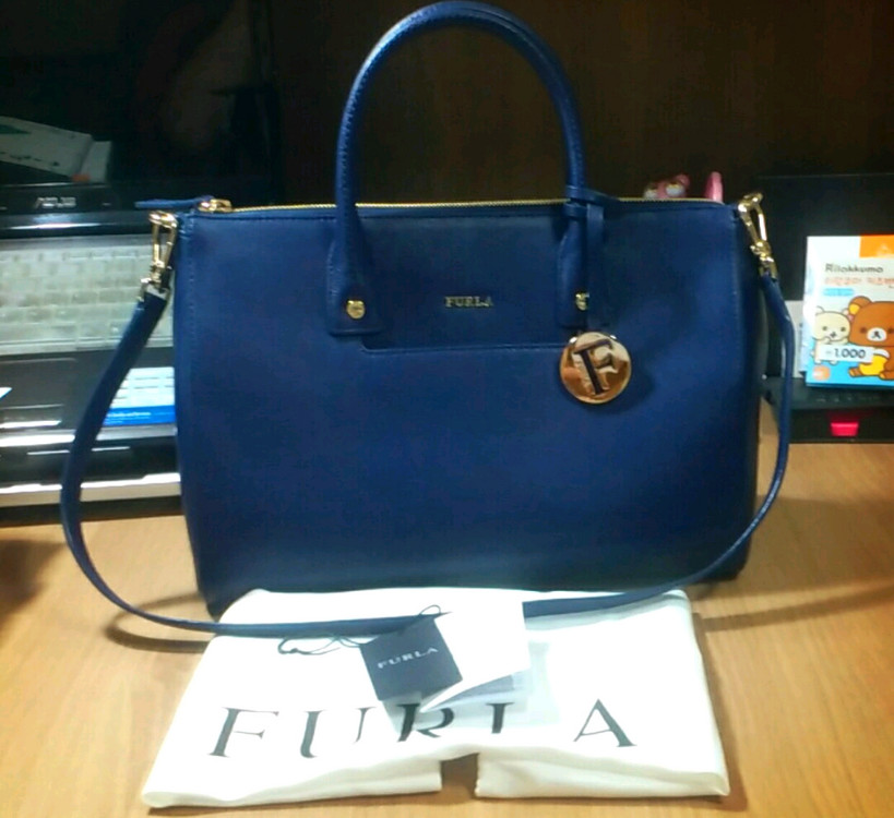 훌라린다사첼백미듐시그니처/토트백/숄더백/핸드백fula--1