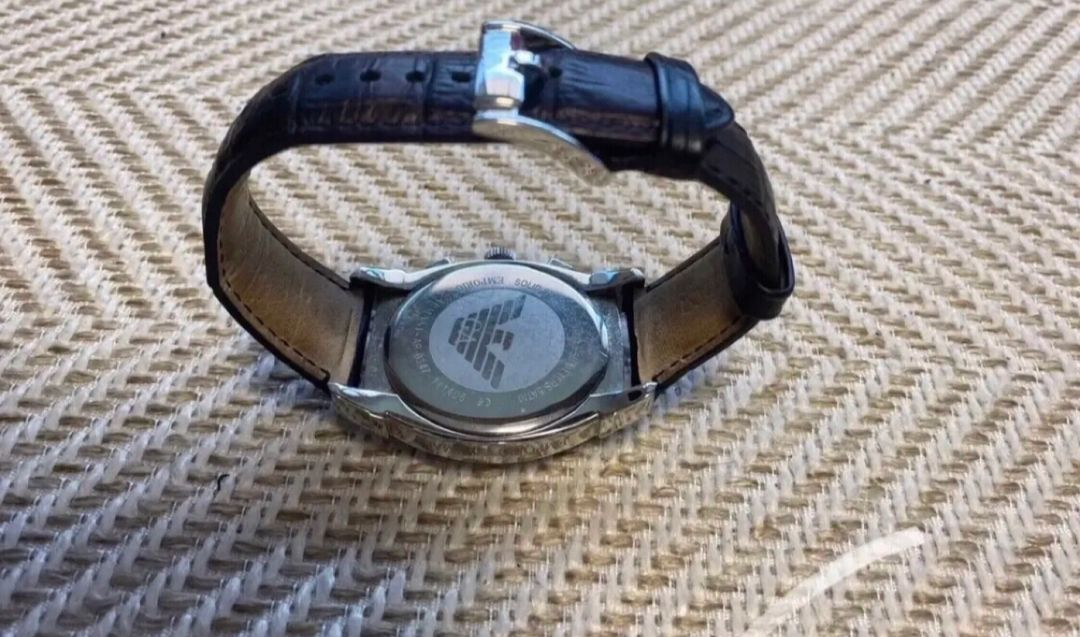 서울 아르마니 남성 알마니 명품 손목시계 이미지