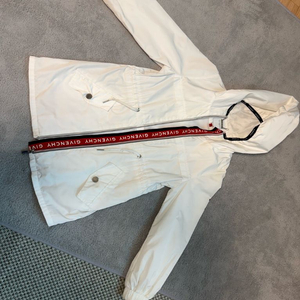 지방시 키즈 바람막이(130)