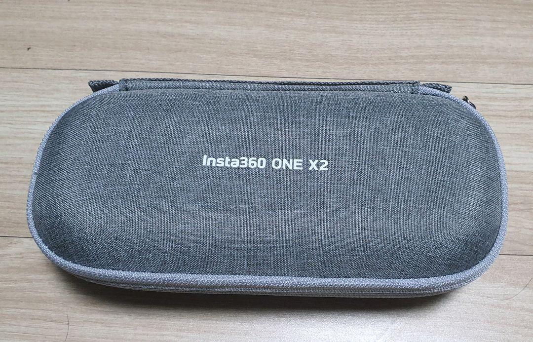 인스타360 ONE X2 액션캠 세트 이미지