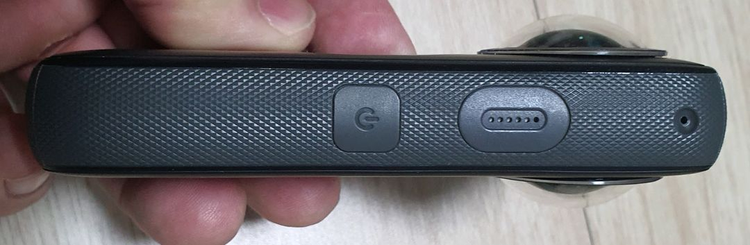 인스타360 ONE X2 액션캠 세트 이미지