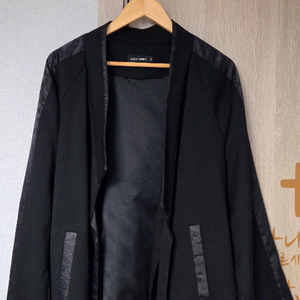 어바웃엠브로 세종자켓 플래티넘