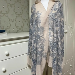 패턴 스카프 머플러 목도리