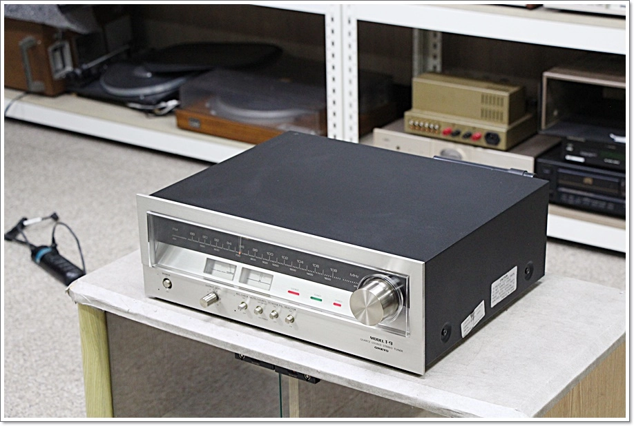 온쿄(ONKYO) A급 고급형 아날로그 튜너 T-9 이미지