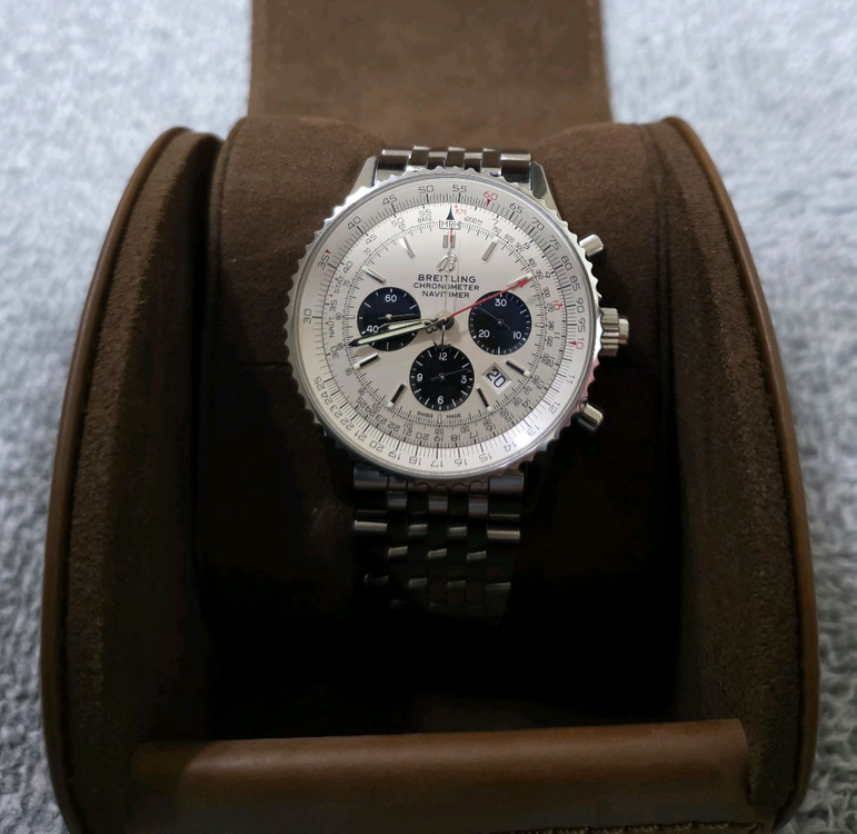 브라이틀링 네비타이머 B03 라트라팡테 45mm--1