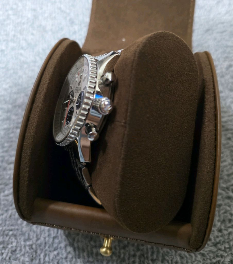 브라이틀링 네비타이머 B03 라트라팡테 45mm--2