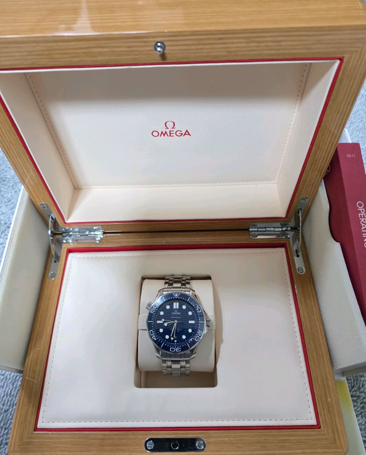 오메가 씨마스터 300M신형 블루--0