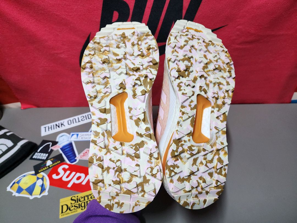 7. 아디다스 트레킹 테렉스 프리하이커 엠비언트 블러쉬 245사이즈 이미지