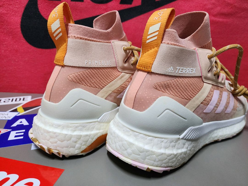 7. 아디다스 트레킹 테렉스 프리하이커 엠비언트 블러쉬 245사이즈 이미지