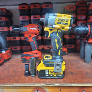 디월트충전임팩렌치DCF922 속도조절 미드토크임팩렌치 아시바렌치