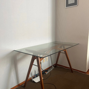 웨스트 엘름 젠슨 책상 1400 700