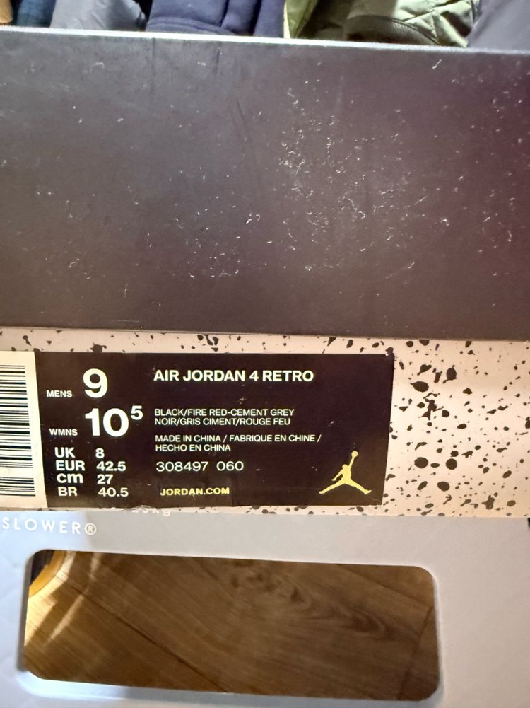 나이키 에어조던4 레트로 브레드 2019 이미지