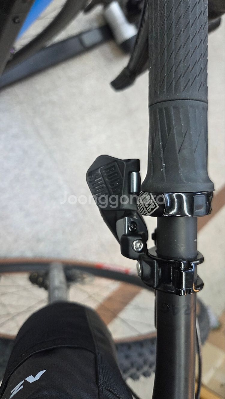 트렉 슈퍼칼리버9.9 xx1 axs 최상급자전거 판매합니다--7