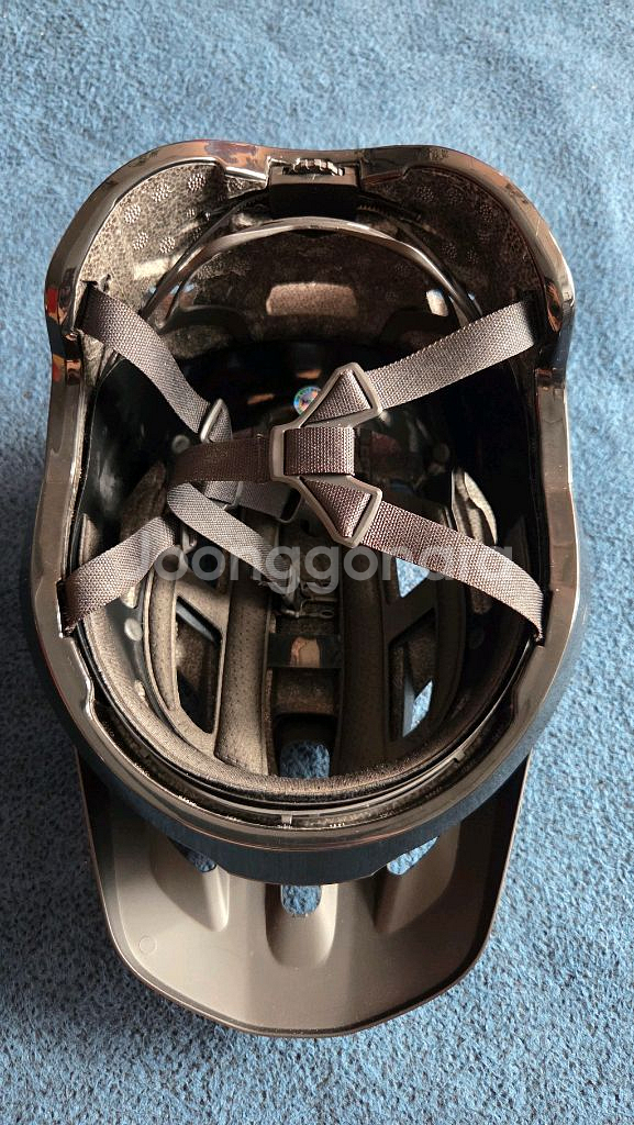 스페셜라이즈드 택틱4 MTB 헬멧 아신안핏--1