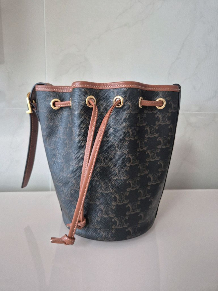 셀린느 드로우스트링 스몰 버킷백(이너백포함) 이미지