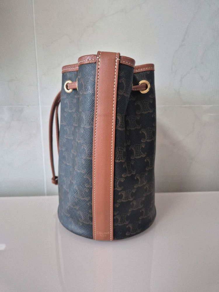 셀린느 드로우스트링 스몰 버킷백(이너백포함) 이미지