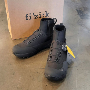 피직 테라 아티카 X2 동계 클릿슈즈