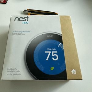 nest thermostat 구글 네스트 온도조절기 팝니다.